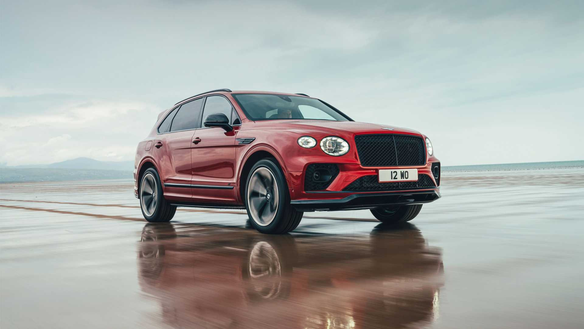 the-2022-bentley-bentayga-s-is-the-most-sporting-bentayga-of-them-all-161918_1.jpg