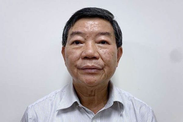 cuu-giam-doc-bach-mai.jpg