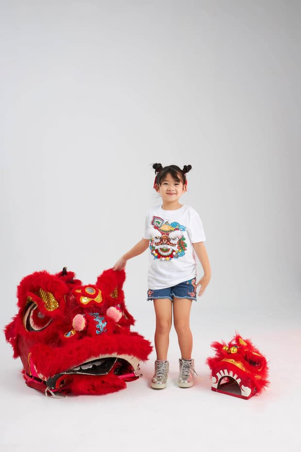 con-gai-co-dien-vien-mai-phuong-lam-nguoi-mau-anh-nhi-nhin-cu-nhu-ban-sao-cua-me-minh-2-ngoisaovn-w620-h930 4