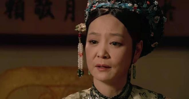 Chân Hoàn truyện: Ung Chính chọn thê thiếp, tại sao thái hậu lại chỉ tạt trà rồi ném mèo vào chân Chân Hoàn? 6