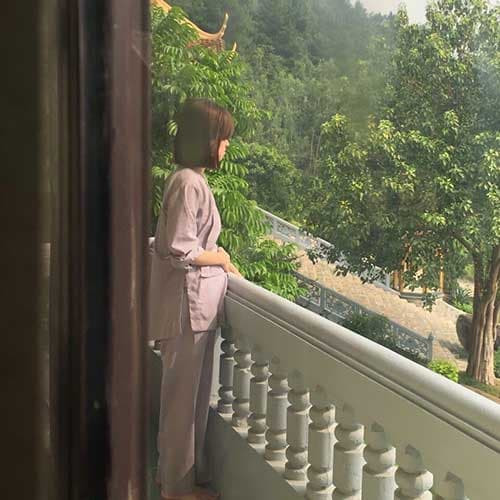 Ly Kute trẻ trung  4
