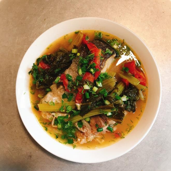 canh cá dưa chua  0