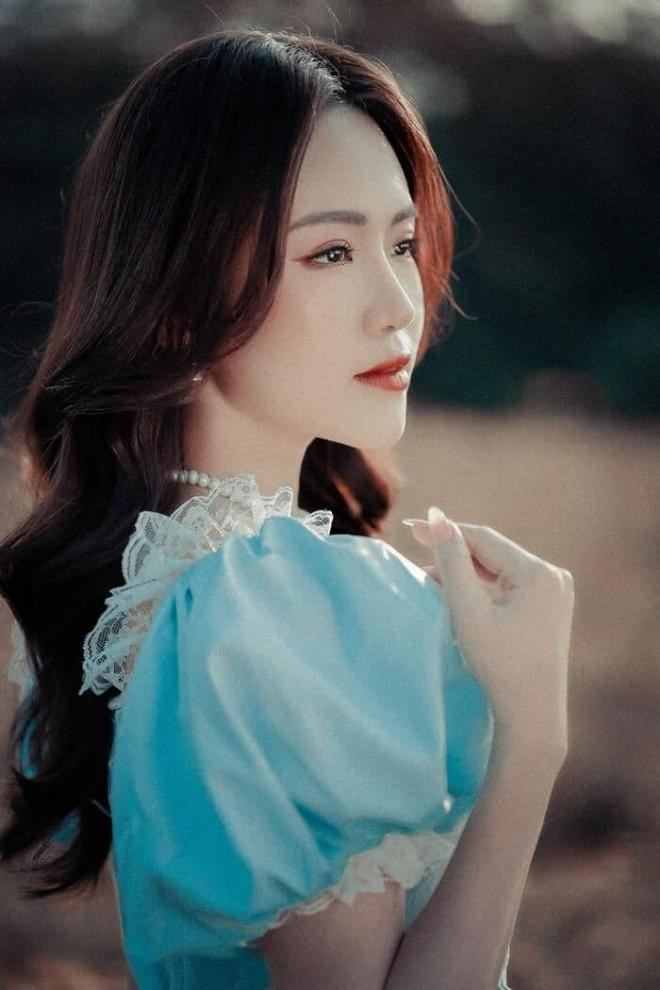 Nhan sắc đời thường trong veo của Anna Linh - gái xinh không hề kém cạnh Huyền Lizzie trong 'Thương ngày nắng về' 6 Nhan sắc đời thường trong veo của Anna Linh - gái xinh không hề kém cạnh Huyền Lizzie trong 'Thương ngày nắng về' 6