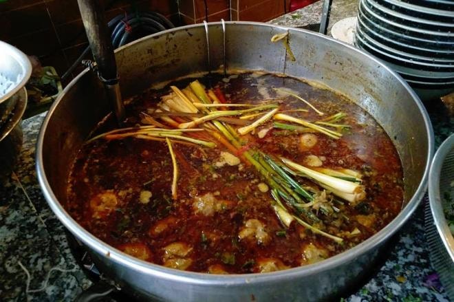bún chả nước lèo  0