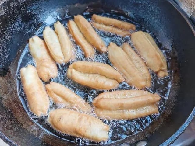 cách làm quẩy nóng 10