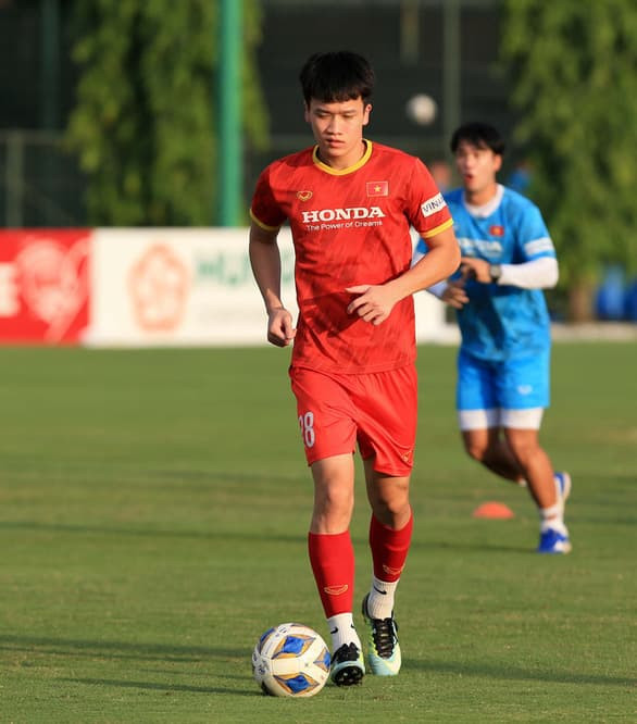 hoang-duc-am-tinh-covid-19.jpg 0