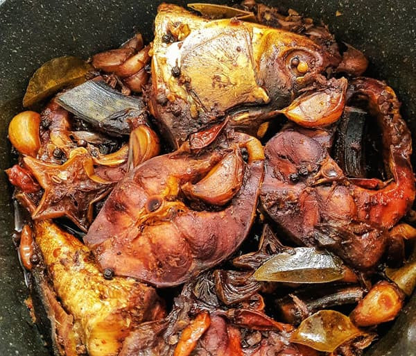 cá kho không nước  0