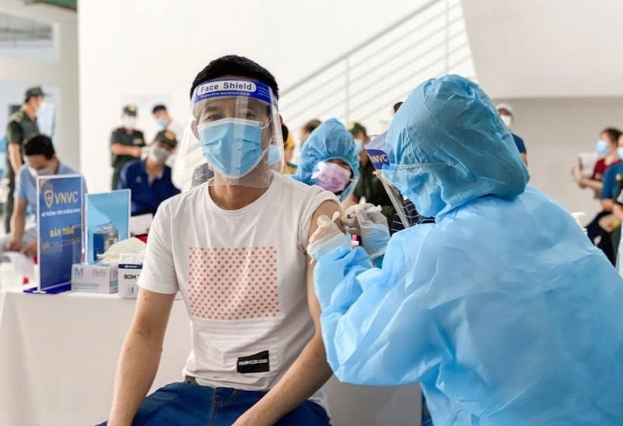 anh-1.-vaccine-cho-dn.jpg