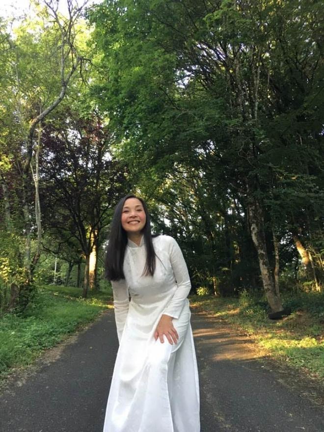 ba chị em nghệ sĩ Lê Khanh 2