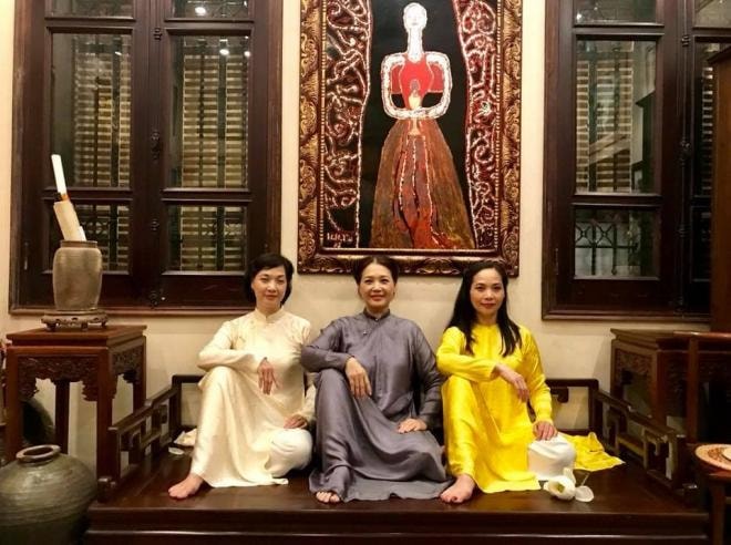ba chị em nghệ sĩ Lê Khanh 2