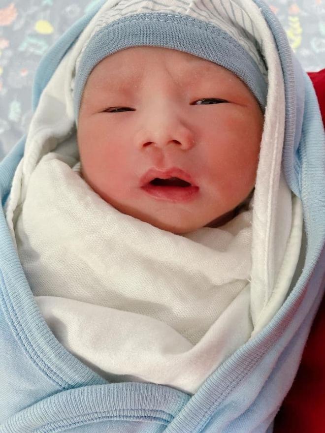 diễn viên Ngọc Quỳnh 0