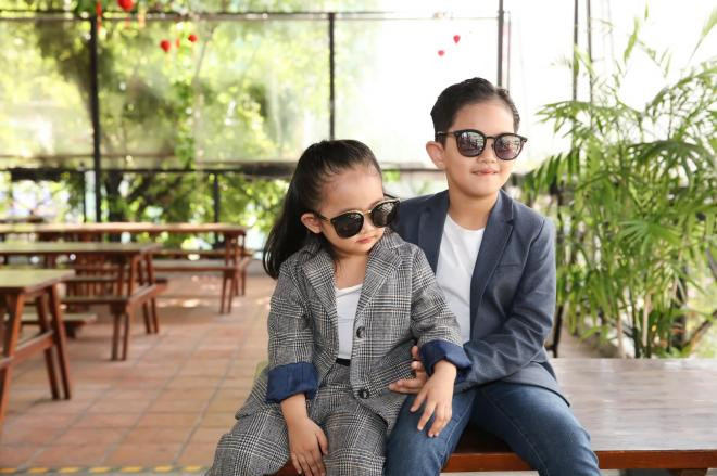 khanh-thi-khoe-anh-dang-yeu-hai-nhoc-ty-con-trai-lon-ra-dang-thanh-nien-banh-bao-khien-dan-tinh-22me-met-5-ngoisaovn-w2048-h1365 3
