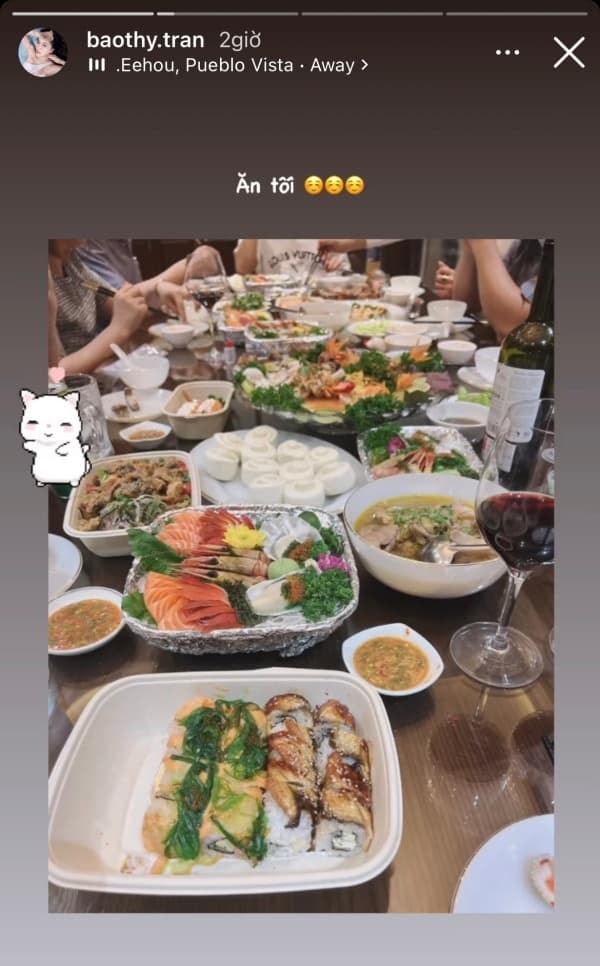 bao-thy-nha-hang-vai-goc-cua-biet-thu-trieu-do-dang-duoc-trang-tri-long-lay-vui-xuan-don-tet-giua-khu-nha-giau-quan-7-3-ngoisaovn-w600-h966 1 bao-thy-nha-hang-vai-goc-cua-biet-thu-trieu-do-dang-duoc-trang-tri-long-lay-vui-xuan-don-tet-giua-khu-nha-giau-quan-7-3-ngoisaovn-w600-h966 1