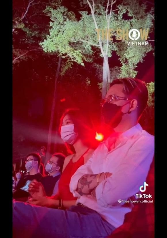 sau-anh-hen-ho-di-an-cung-minh-tu-andree-len-tieng-ve-chuyen-yeu-duong-o-hien-tai-6-ngoisaovn-w580-h823 1