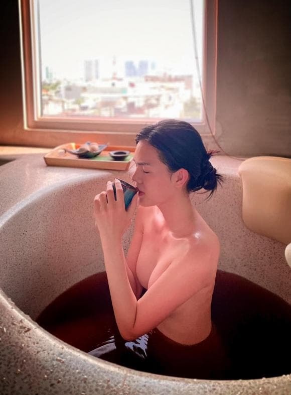 Lê Ngọc Trinh  4
