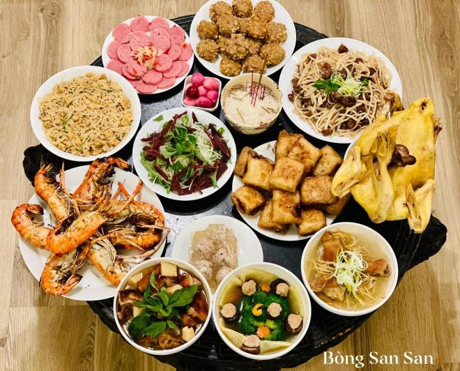 mâm cỗ cúng tất niên của sao việt 1 mâm cỗ cúng tất niên của sao việt 1