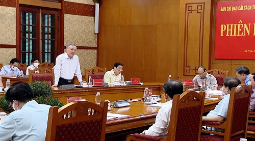 3-chanh-an-tandtc-nguyen-hoa-binh-phat-bieu-tai-cuoc-hop-cua-ban-cctp-trung-uong-w500-h277.jpg