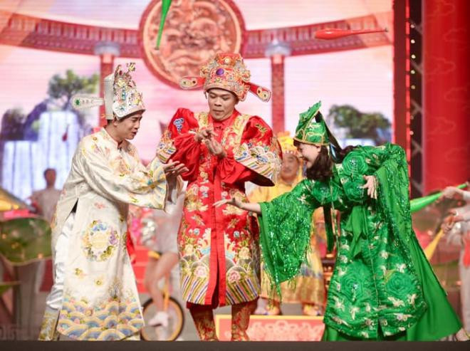 NTK Đức Hùng: “Tôi tạo hình Bắc Đẩu và Nam Tào khác hẳn với Công Lý và Xuân Bắc” 4 NTK Đức Hùng: “Tôi tạo hình Bắc Đẩu và Nam Tào khác hẳn với Công Lý và Xuân Bắc” 4