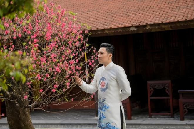 quang-ha-choi-lon-ngay-dau-nam-moi-khi-lai-sieu-xe-lamborghini-70-ty-gay-nao-loan-pho-ha-noi-1-ngoisaovn-w700-h467 6 quang-ha-choi-lon-ngay-dau-nam-moi-khi-lai-sieu-xe-lamborghini-70-ty-gay-nao-loan-pho-ha-noi-1-ngoisaovn-w700-h467 6