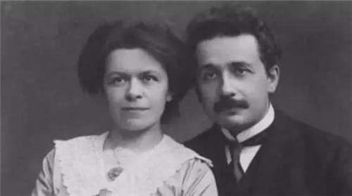 einstein (1).jpeg 3