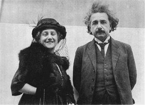 einstein (1).jpeg 5