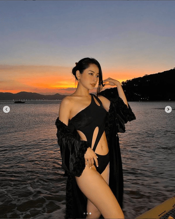 'Bốc' nhất những ngày đầu năm: Chi Pu đăng ảnh diện bikini khoe 3 vòng táo bạo ngay sau khi từ Mỹ về đón Tết 2