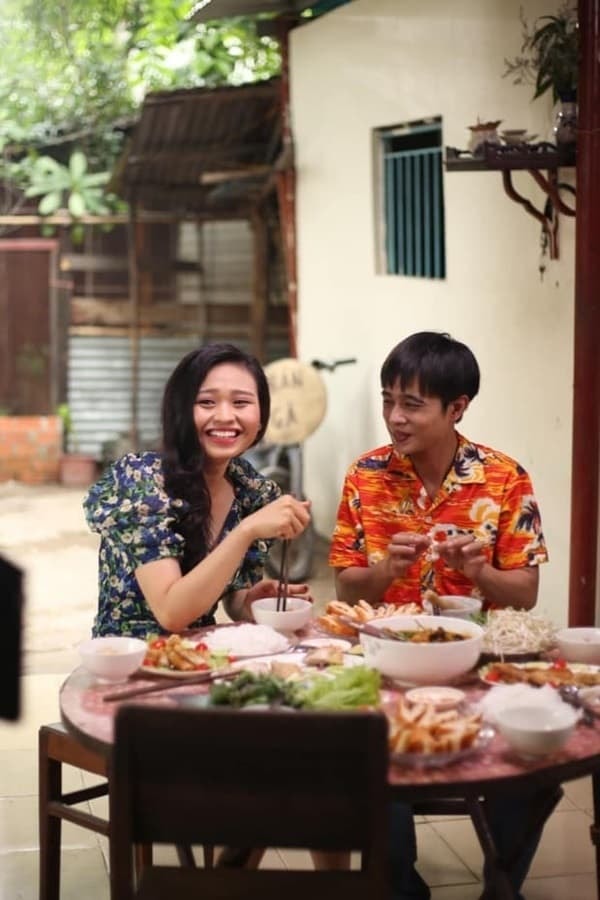 le-loc-va-tuan-dung-nhieu-lan-cong-khai-bang-chung-yeu-nhau-d53852bb-ngoisaovn-w600-h900 1