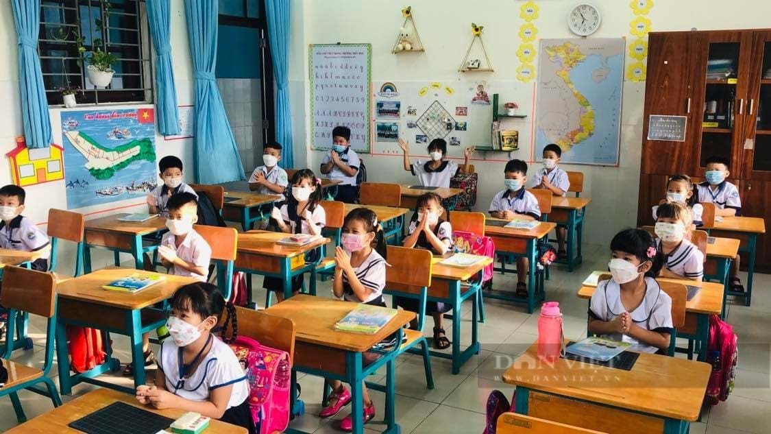 Học sinh từ lớp 1 đến lớp 6 ở 12 quận nội thành Hà Nội dự kiến đến trường từ ngày 21/2