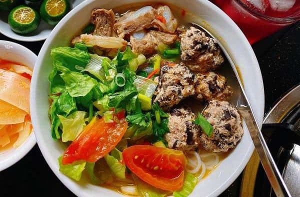 bún mọc sườn chua  1