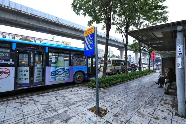 Xe bus Hà Nội hoạt động 100% công suất - Ảnh 3.