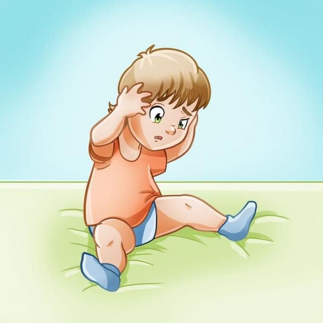 trẻ tự đánh vào đầu mình 2 trẻ tự đánh vào đầu mình 2