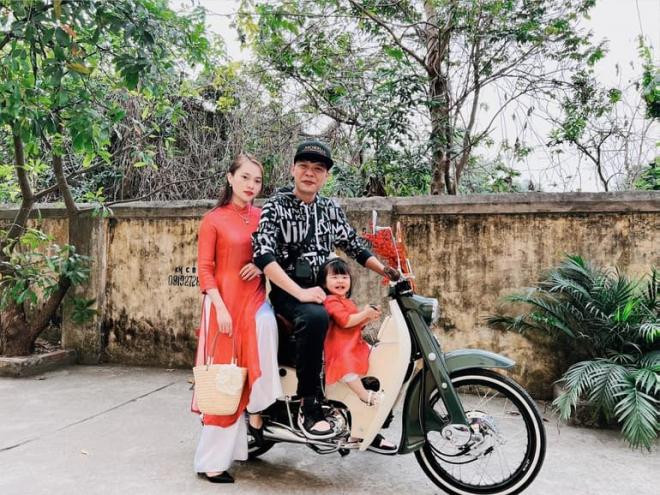 Trung Ruồi cùng vợ và con gái dương tính với Covid-19 1 Trung Ruồi cùng vợ và con gái dương tính với Covid-19 1