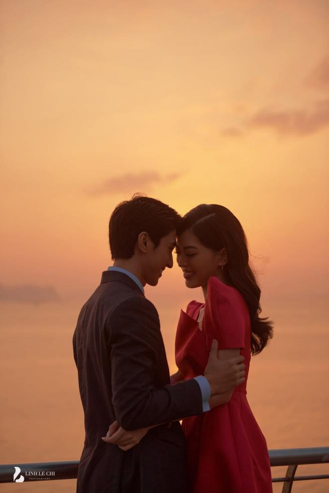 anh-cuoi-dau-tien-cua-phuong-nga-va-binh-an-don-gian-nhung-cuc-ngot-ngao-dan-sao-viet-dua-nhau-chuc-mung-2-ngoisaovn-w1366-h2048 5