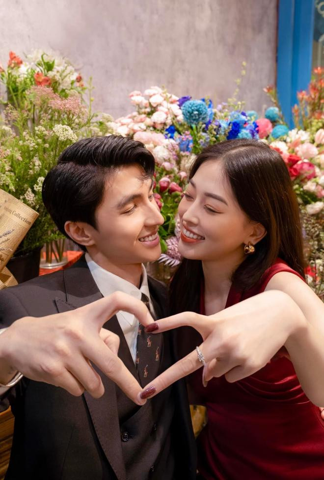 Bình An và Phương Nga 0