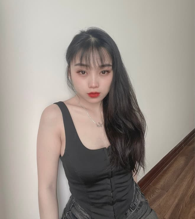 Ryy - Nữ streamer đa tài đạt được nhiều thành tựu trong nghề