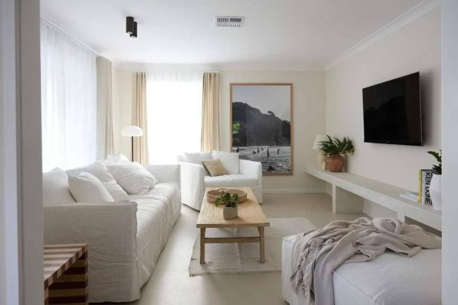 nhà cấp 4 tone màu trắng 1