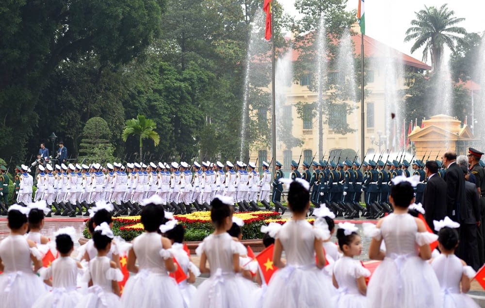 nhieu-nghi-le-doi-ngoai-moi-duoc-chinh-phu-ban-hanh.jpg