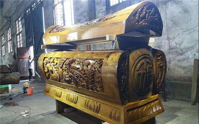 Thà thử quan tài còn hơn đi giày người khác 0 Thà thử quan tài còn hơn đi giày người khác 0