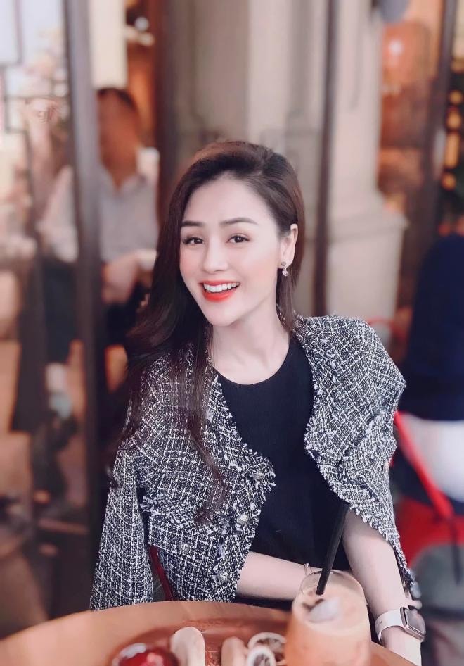 nhan sắc Lương Thu Trang  1