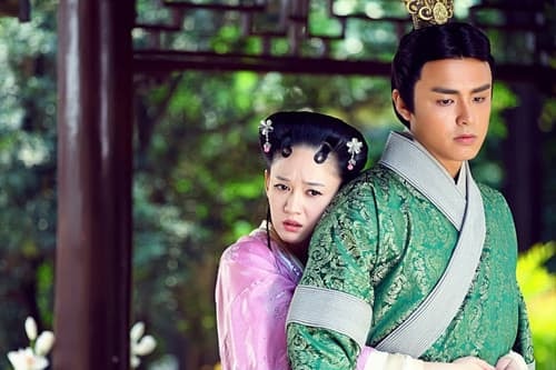Phim Vu Chính đáng sợ thế nào? Không chỉ 'Cô Cô đùi gà', đến Phạm Băng Băng và 'Chúc Anh Đài' Đổng Khiết cũng bị dìm tơi tả 12