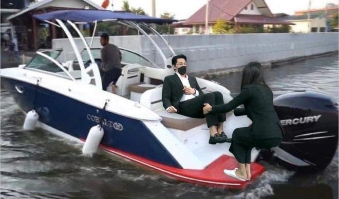 Nhóm bạn của sao 'Chiếc lá cuốn bay' được mời lên show để chất vấn, lộ chi tiết 'lươn lẹo' khi diễn lại tư thế của nữ diễn viên lúc gặp tai nạn 16