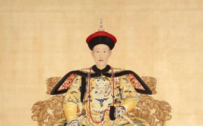 nuốt nước bọt bí quyết sống lâu của Hoàng đế Càn Long  4