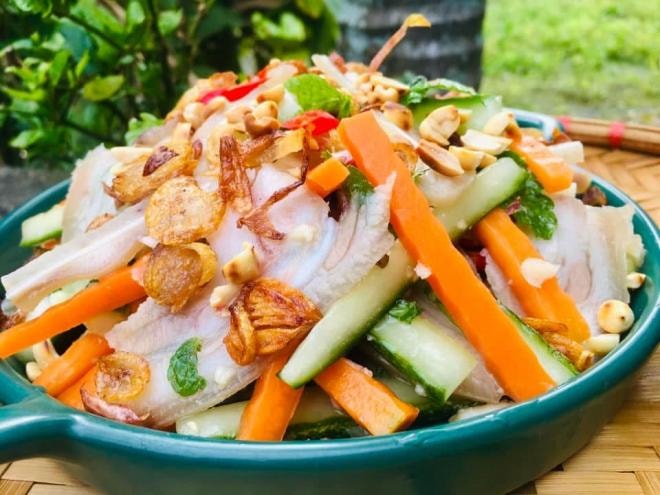 cách làm nộm tai heo  2