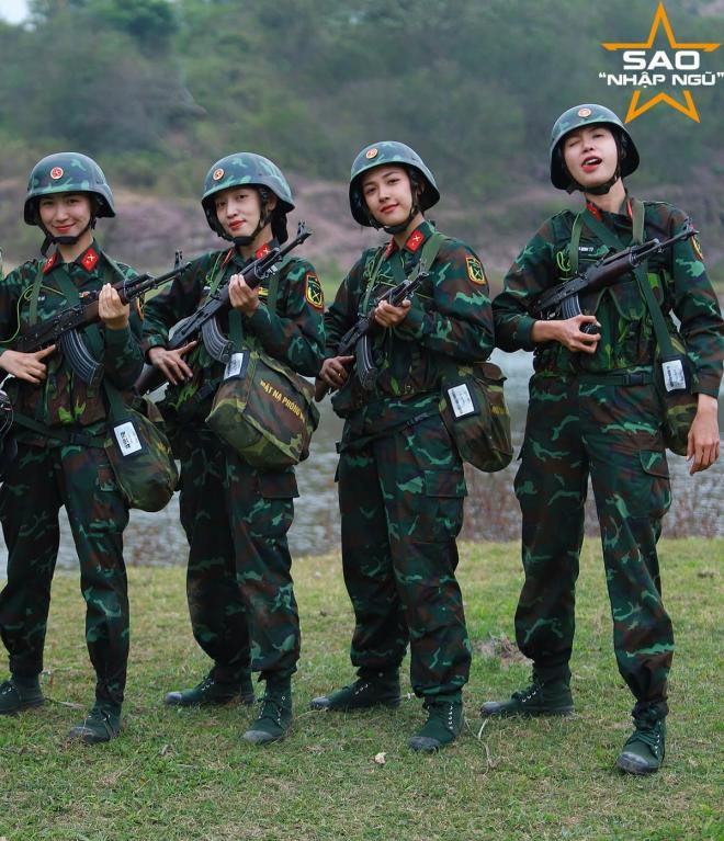 'Sao Nhập Ngũ 2022' chính thức trở lại: Hòa Minzy vượt qua nỗi buồn chia tay bạn trai thiếu gia, tranh tài cùng Minh Tú 1 'Sao Nhập Ngũ 2022' chính thức trở lại: Hòa Minzy vượt qua nỗi buồn chia tay bạn trai thiếu gia, tranh tài cùng Minh Tú 1