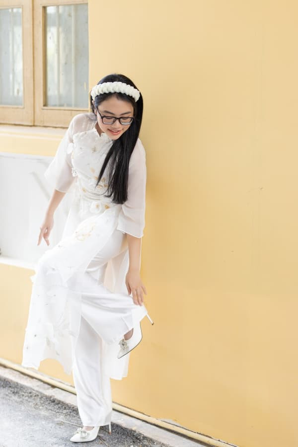 li-do-vi-sao-phuong-my-chi-duoc-chon-lam-dai-su-hinh-anh-cua-le-hoi-ao-dai-thanh-pho-ho-chi-minh-2022-2-ngoisaovn-w600-h900 7