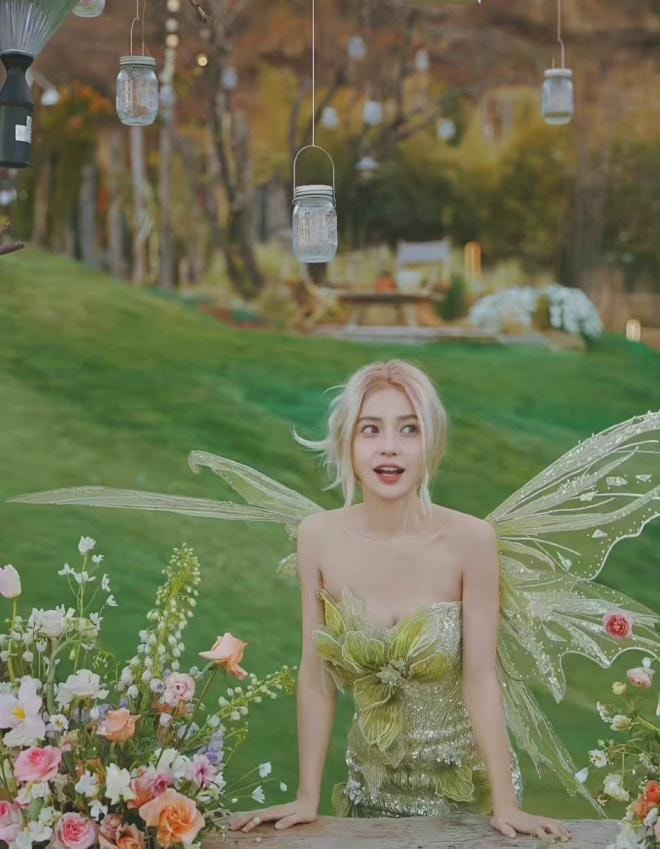 Angelababy mừng tuổi 33, mái tóc vàng nâng tầm visual ngút ngàn, thần thái tiên tử kinh diễm 3