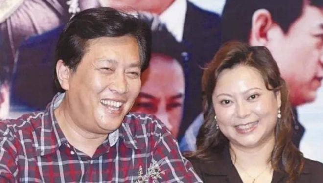 Vợ cũ của Đường Quốc Cường nhờ con gái trả thù, nào ngờ sau 32 năm, con gái bà coi mẹ kế như mẹ ruột của mình 4