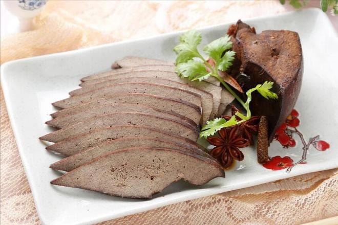 luộc gan lợn 4