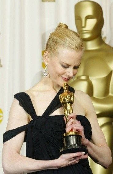 13-nicole-kidman-xinh-dep-ngoisaovn-w369-h568 3
