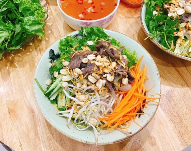 bún bò trộn Nam Bộ 0
